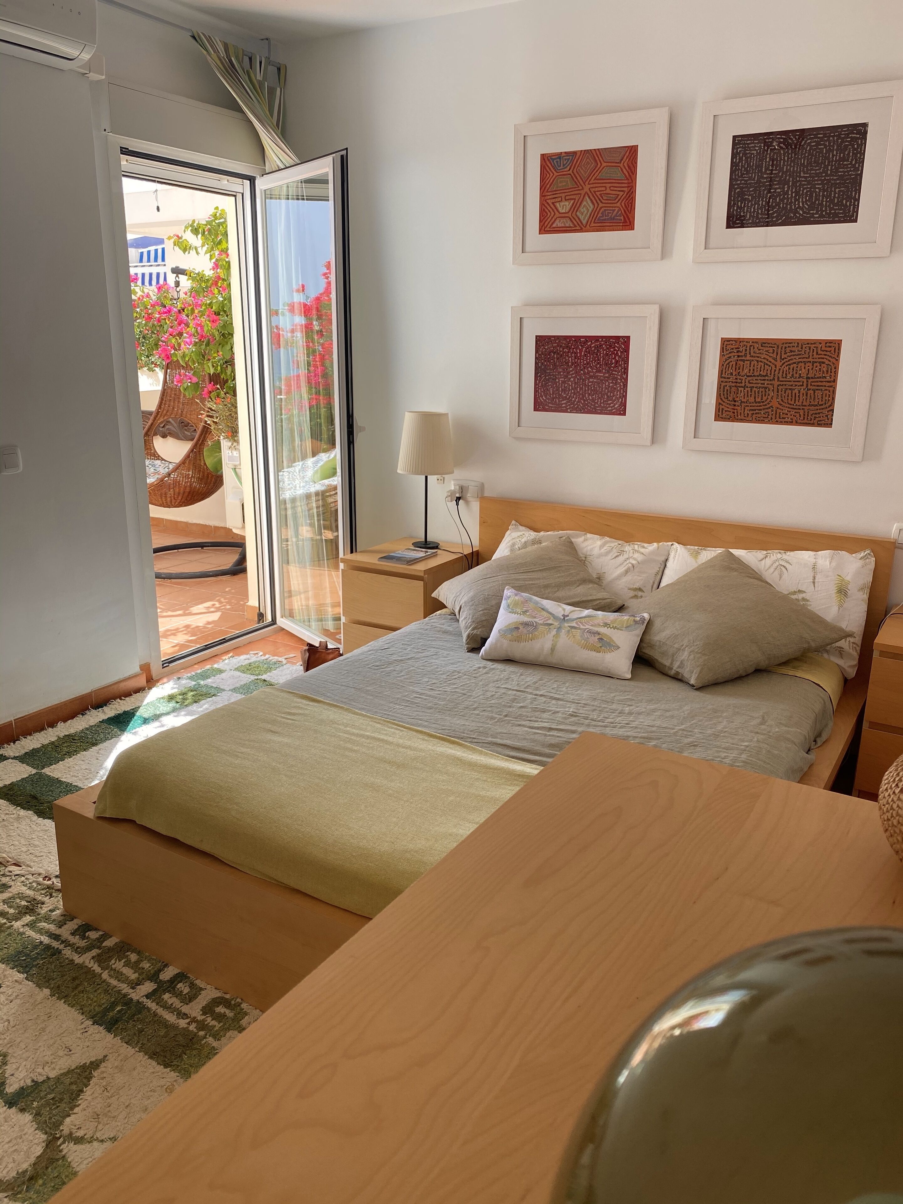 Mojacar: Lovely beachfront apartment, spectacular views, wifi, swimming pools