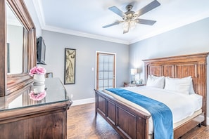 2 soveværelser, strygejern/strygebræt, weekendseng, gratis Wi-Fi