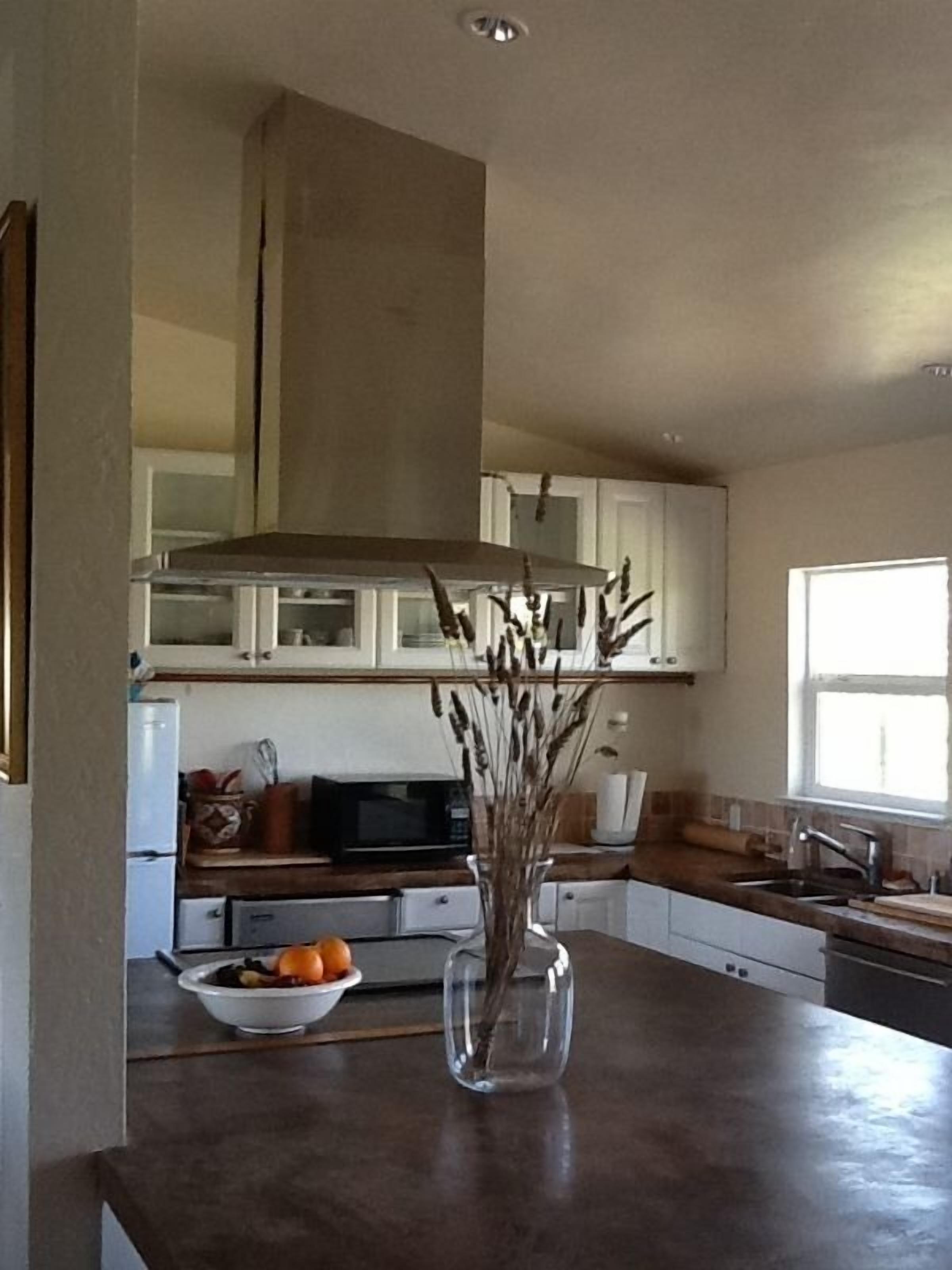 Safe Retreat: Bicyclists, Birders, Wine Lovers, River Revelers Welcome!