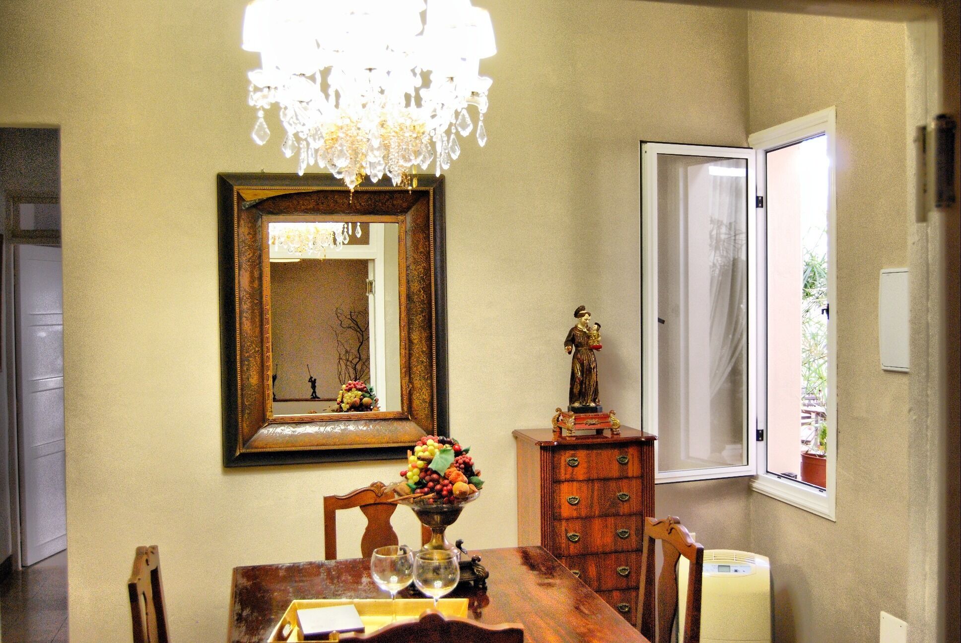 Beautiful complete house (capacity five people). Away from tourist areas.