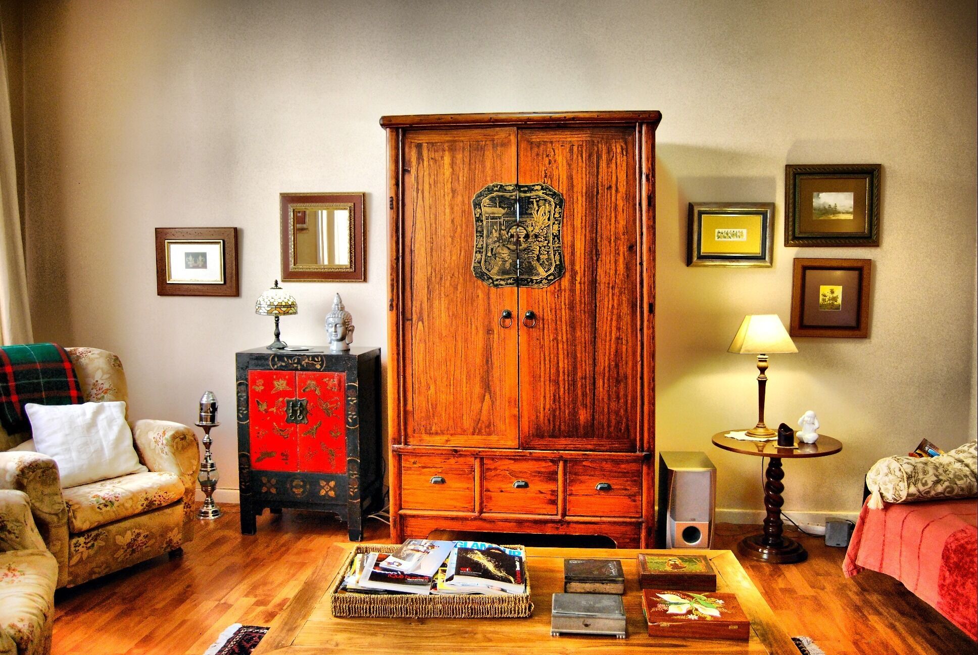 Beautiful complete house (capacity five people). Away from tourist areas.