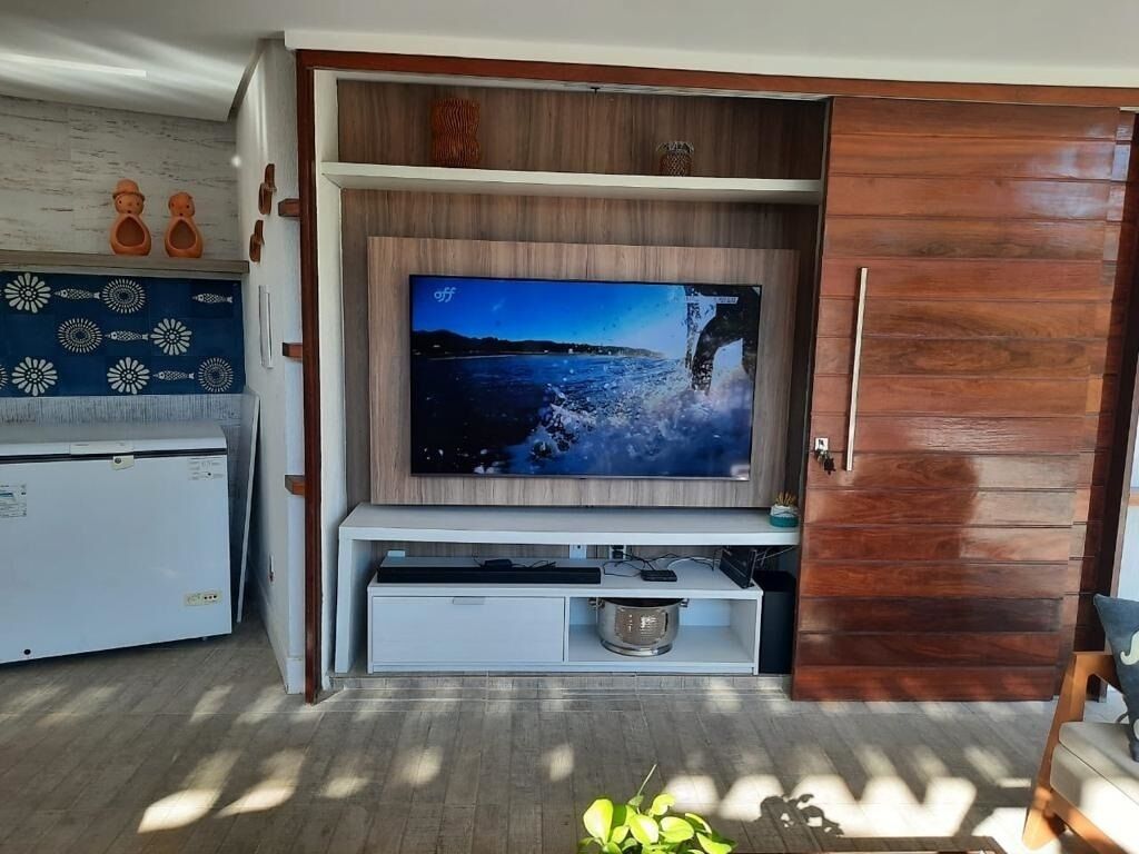 Comfortable House Guarajuba Oceanfront 5/4. 20 beds. Contact us!