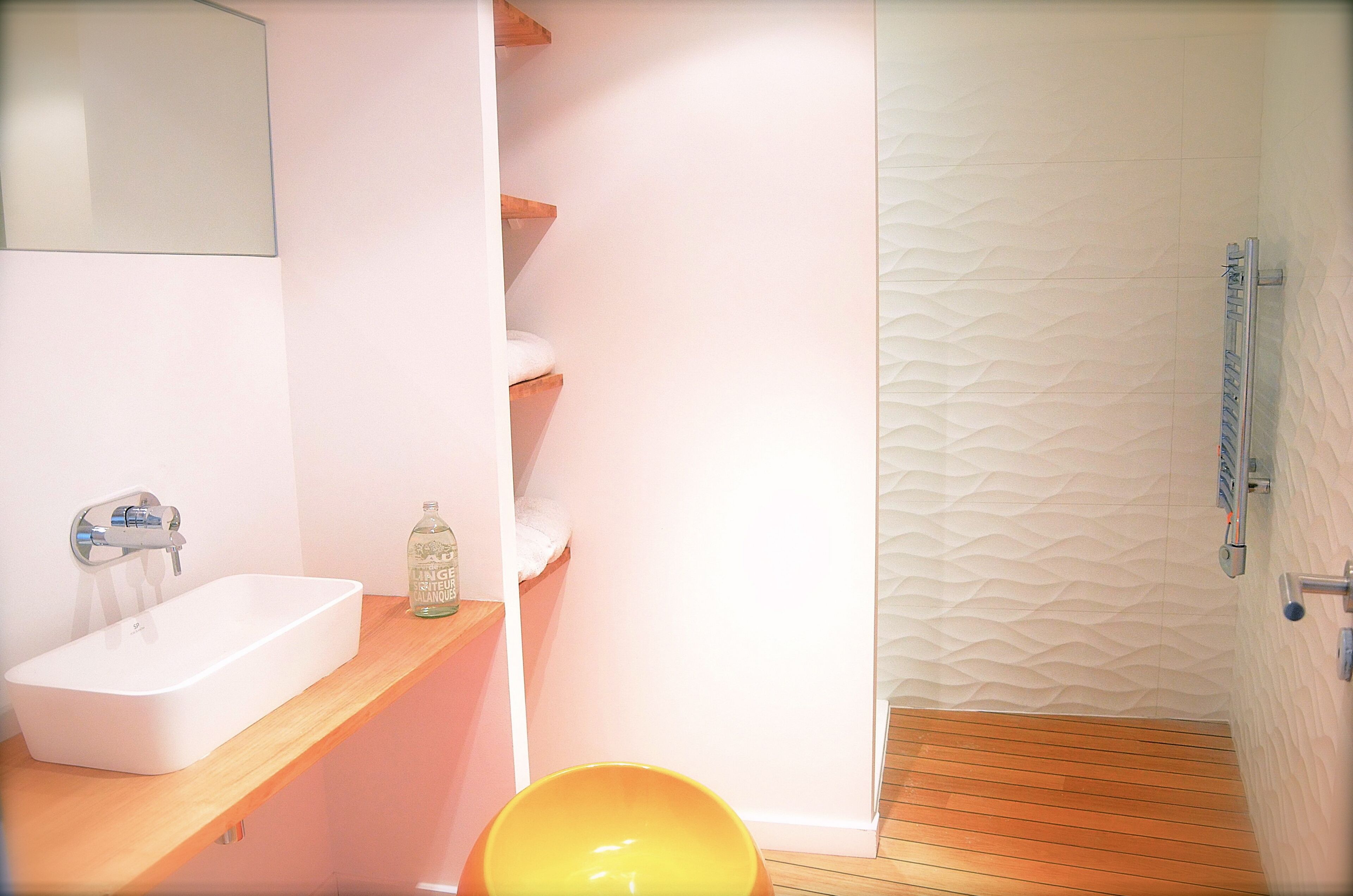 The Converted Salins in Peyriac de Mer