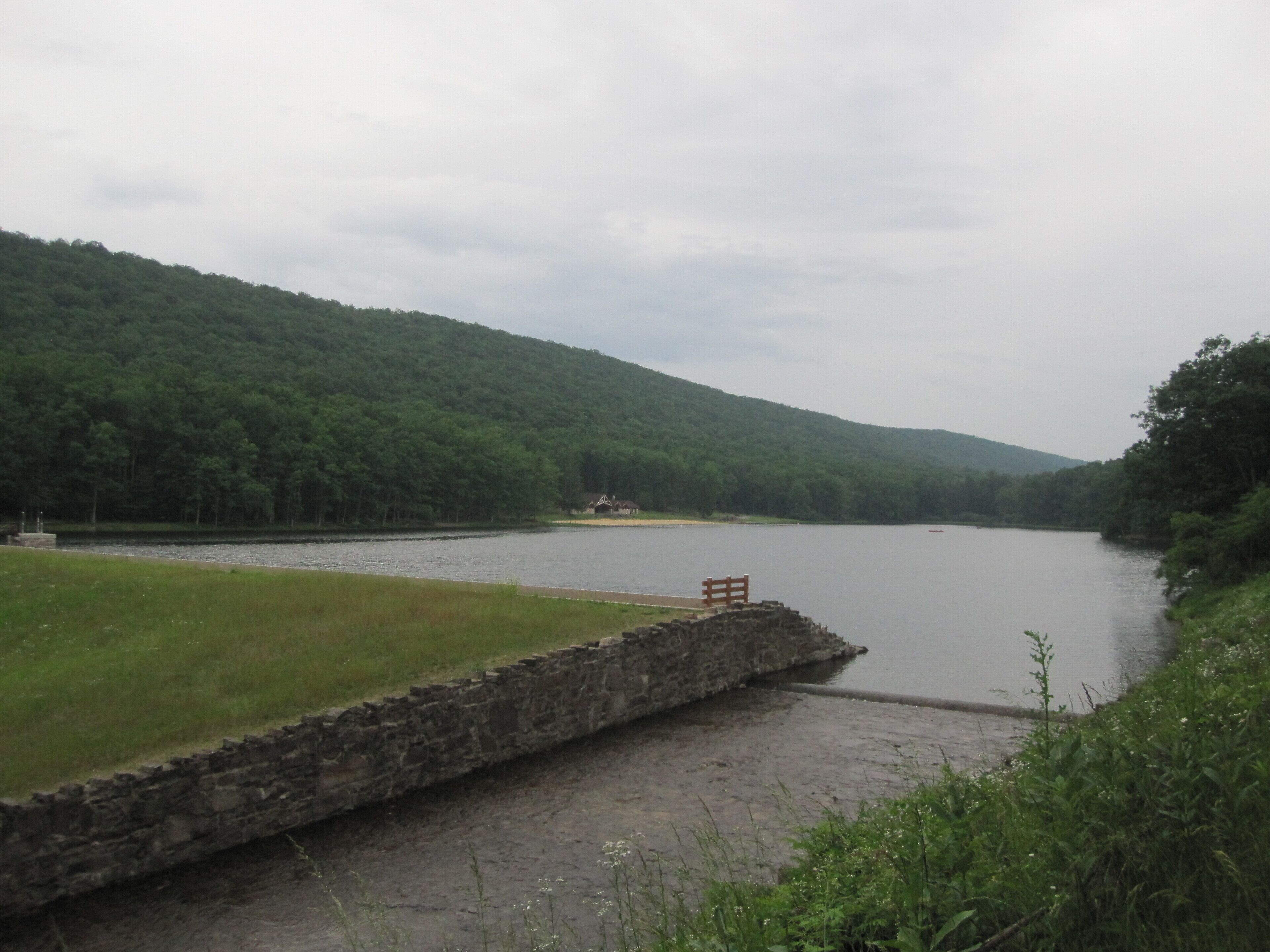 Charming, quiet, cabin, total rehab, awesome fly fishing Penns Creek