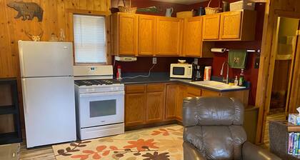 The Lazy Acorn Cabin