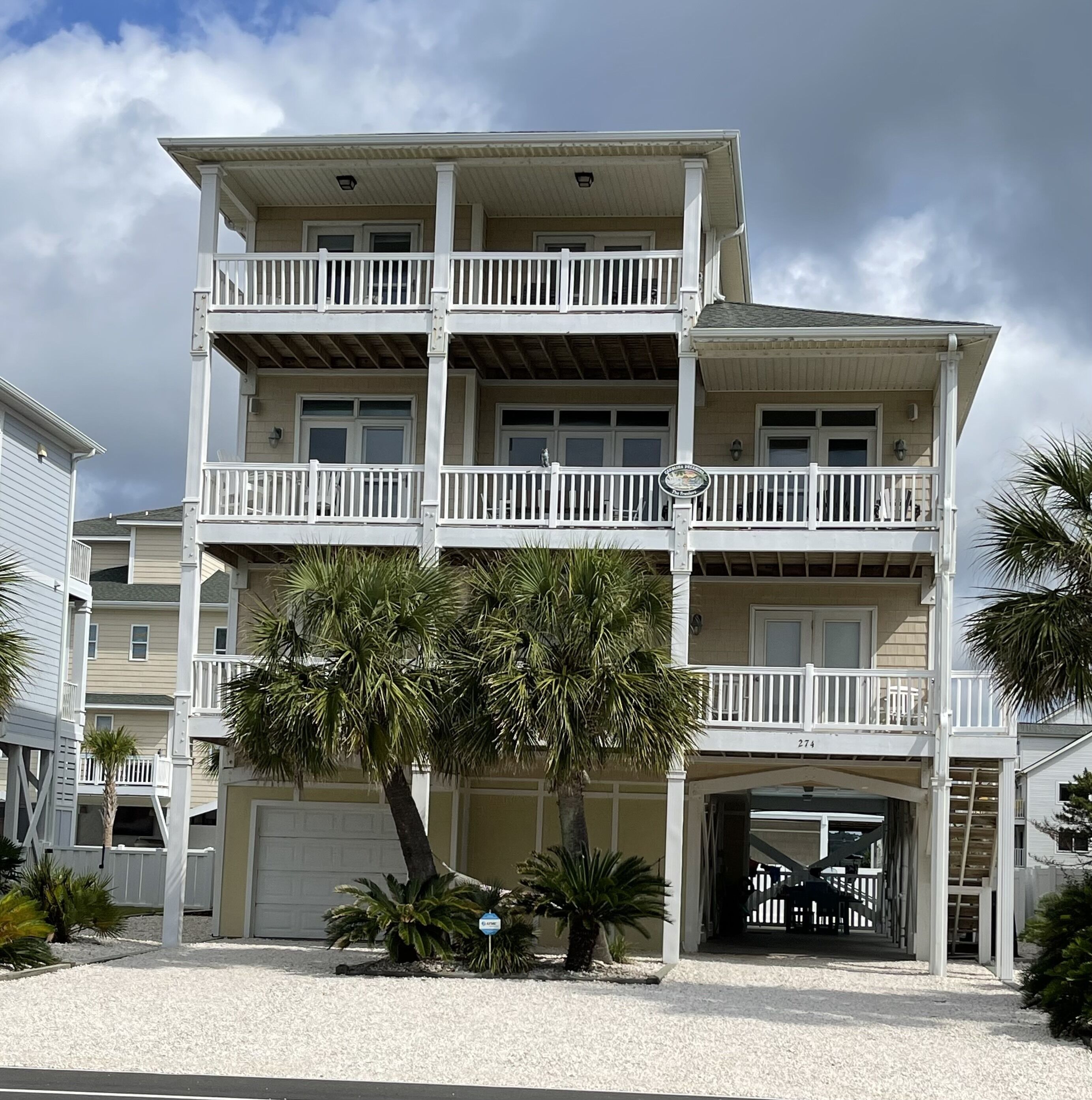 Beautiful home with great ocean views! Newly renovated on Ocean Isle Beach!