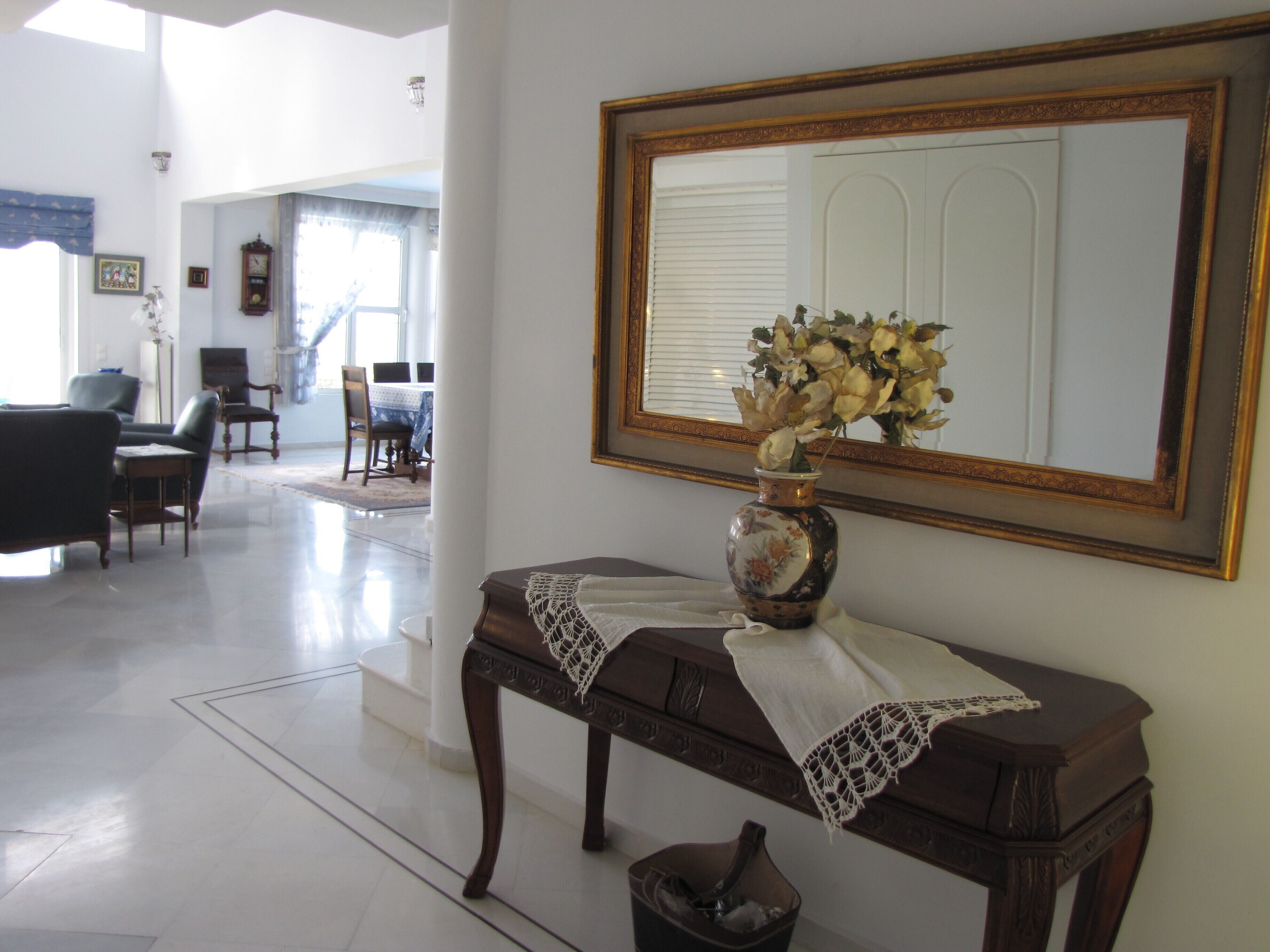 Villa Stella,  swimming pool, by the beach,  close to Athens
