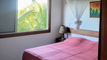 5 Schlafzimmer, Bügeleisen/Bügelbrett, kostenloses WLAN, Bettwäsche