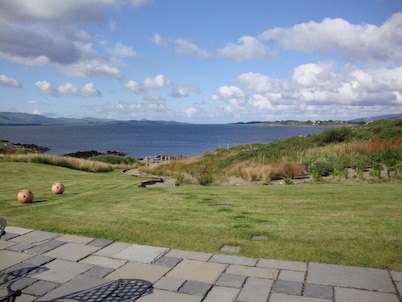 Luxury ocean-front cottage with private beach. ALASTAIR SAWDAY RECOMMENDED