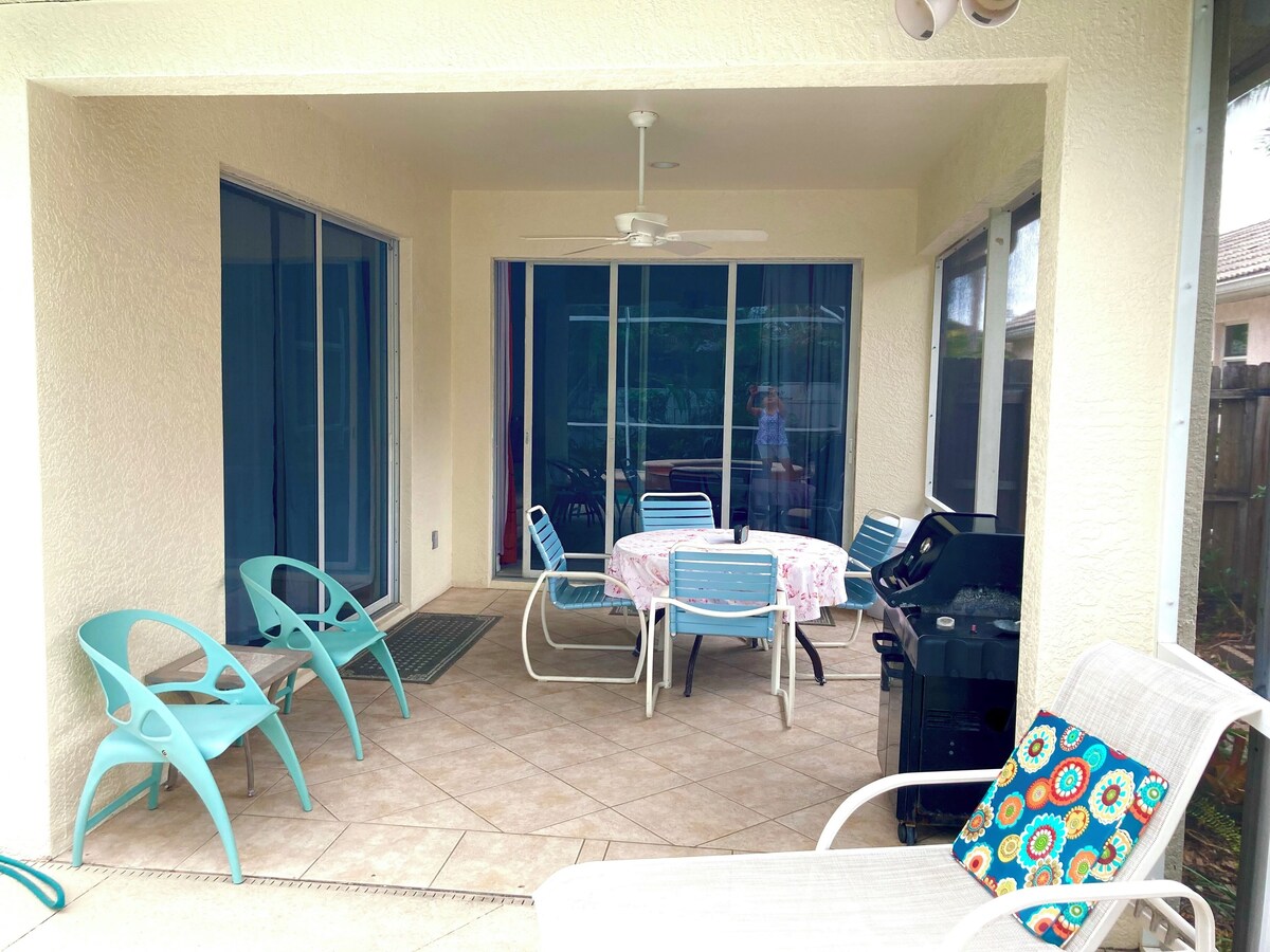 Photo 5 of Tuscan Villa ▪ Walk to Beach ▪ Heated pool & SPA ▪