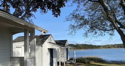 Charming Waterview Victorian w/Cottages near beach, harbor & town