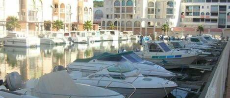 Marina