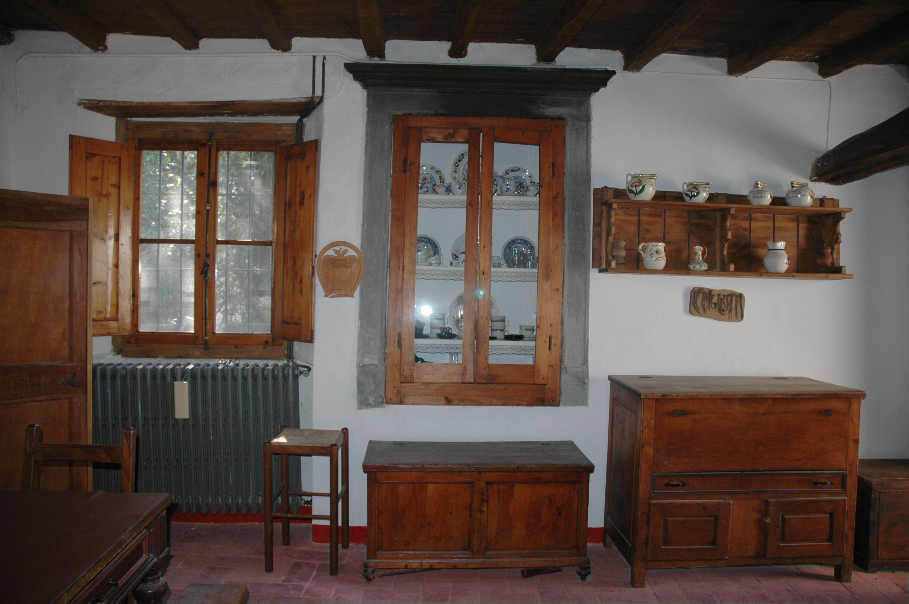 Ancient country house recently restored - beautiful private garden - panoramic