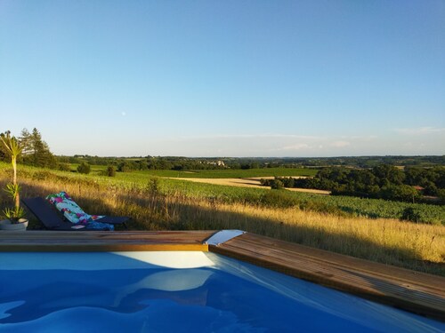 Lots of charm for this house 3 ears, brand new, with its unparalleled panoramic view