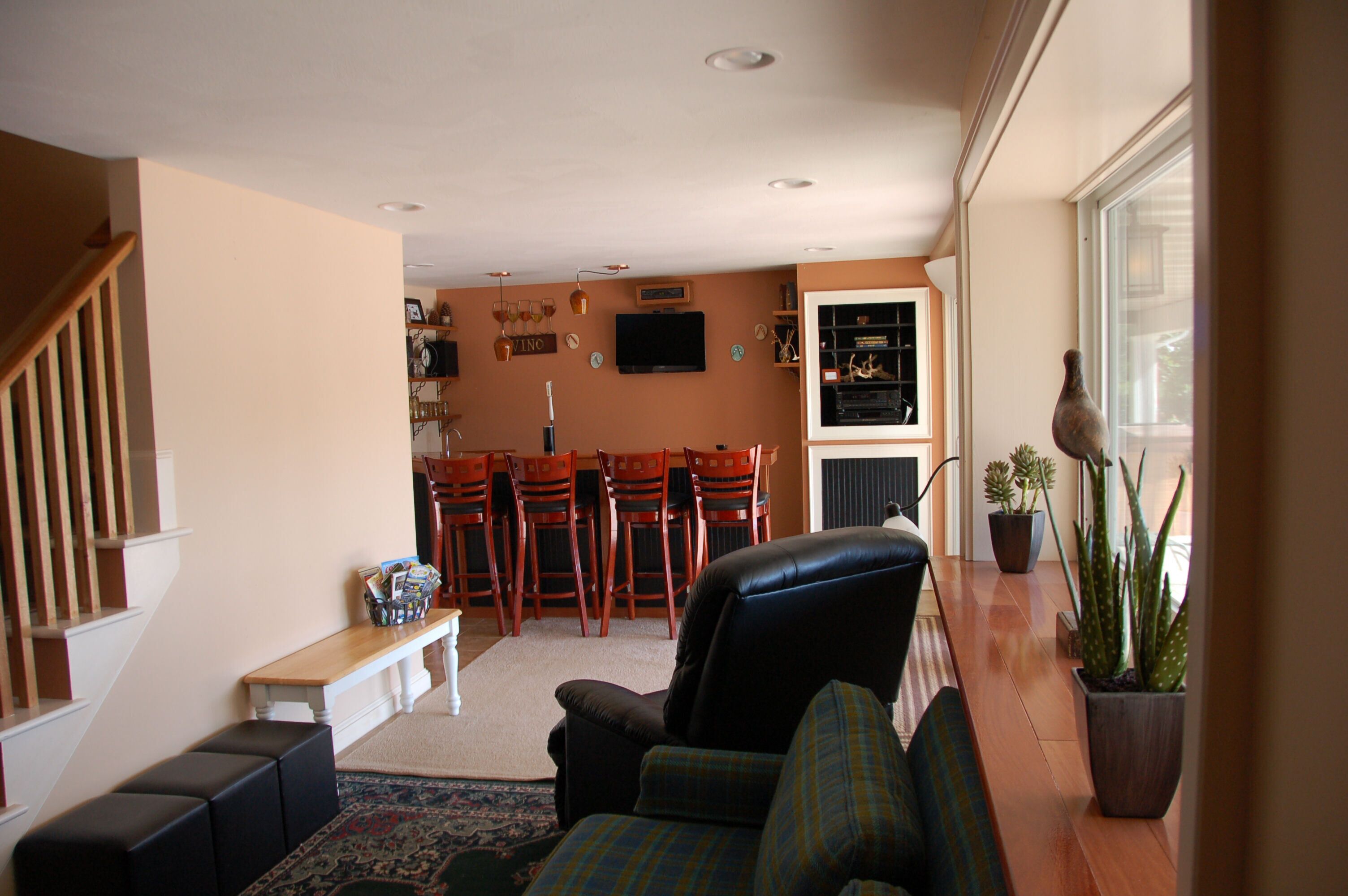 Ossipee Lake Front-Beautiful Views,100 ft Private Sandy beach, with Pontoon boat