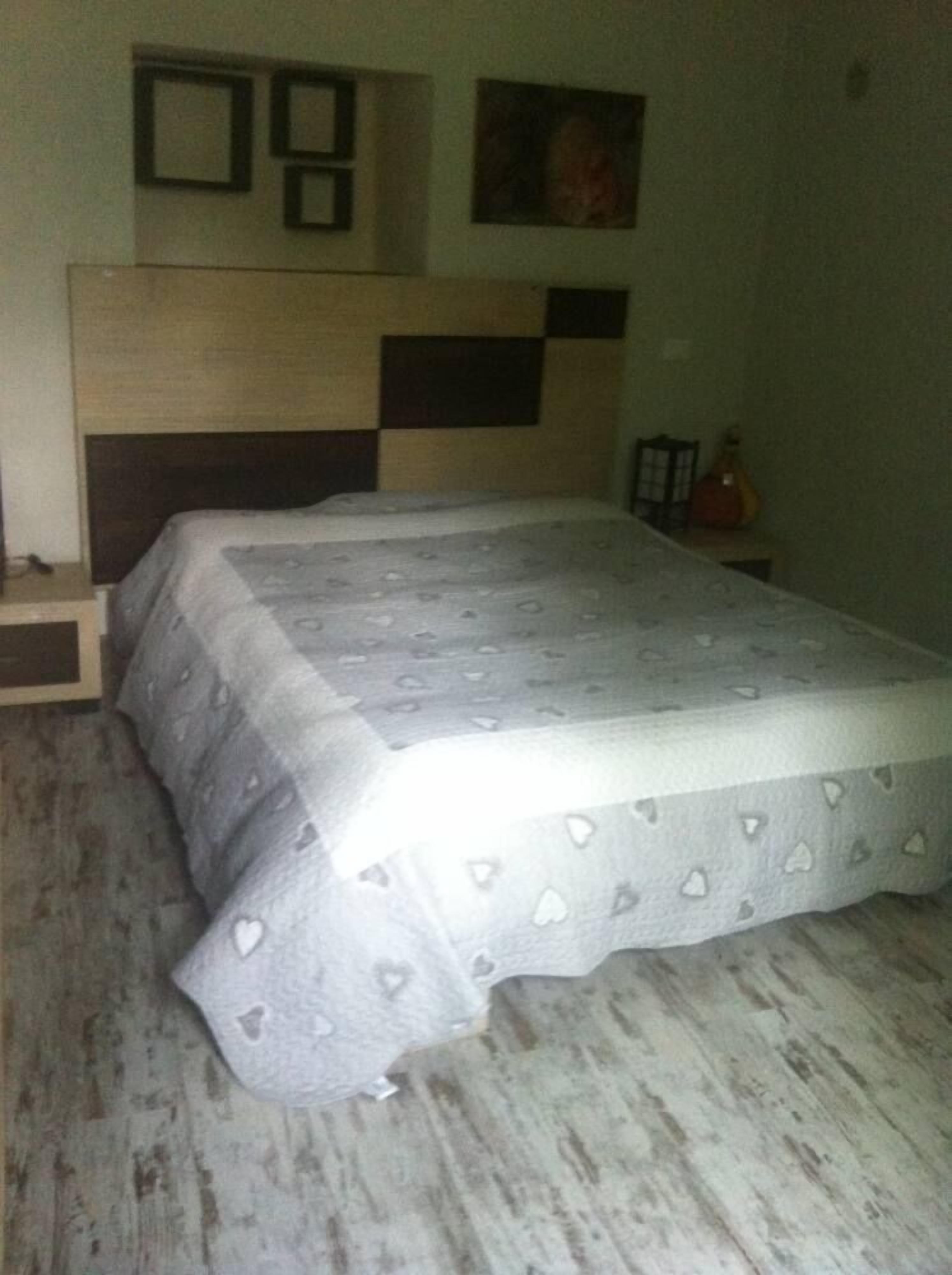 Acqui Terme: House with a garden in Monferrato, immersed in the vineyards 