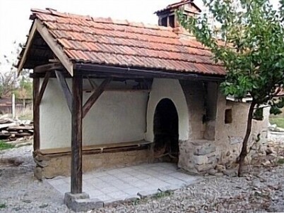 Converted farmhouse near mountain resort, skiing, summer activities, sightseeing