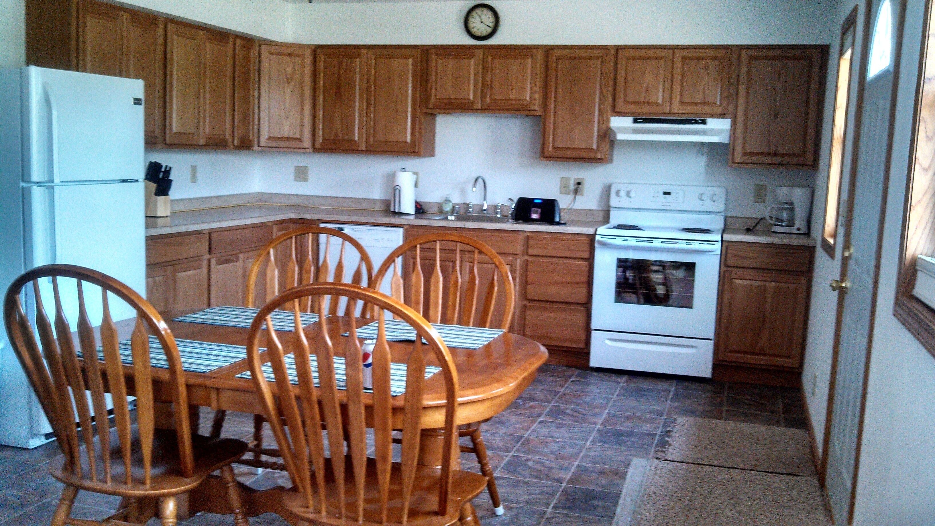 2  Unit  Family River Retreat on Pool 9  ( Rates listed for entire Home)