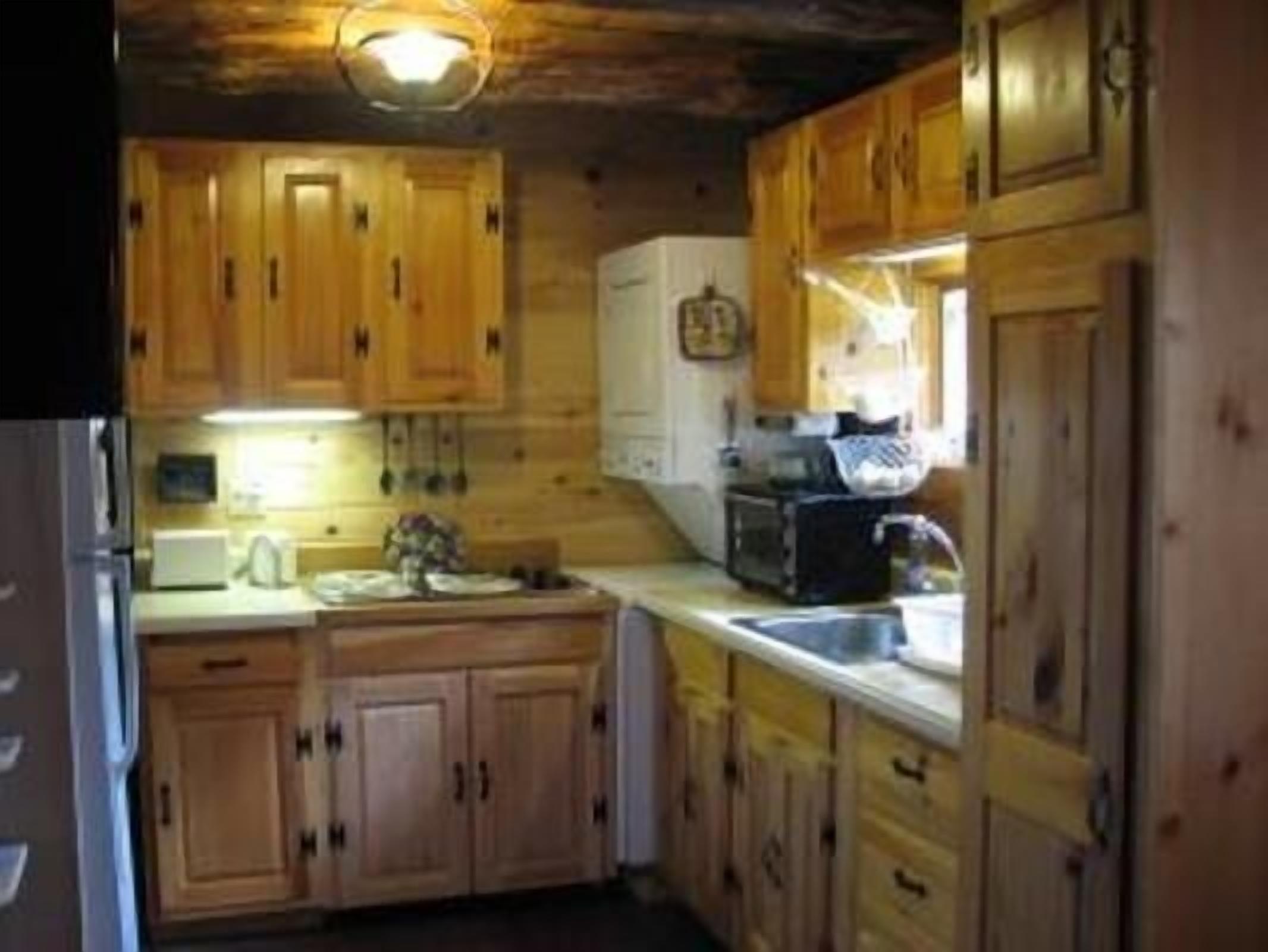 Mountain Getaway In Our Cozy Log Cabin In The Catskill Mountains