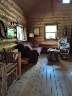 Books - Dearborn River Log Cabin with 3/4 mi River Frontage & 72 Acres to Roam (Cascade)