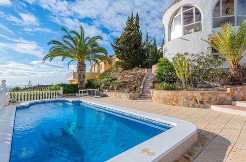 Traditional Spanish house with private swimming pool