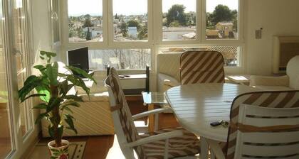 Empuriabrava: komfortable Wohnung 6 Personen + Terrasse21m2