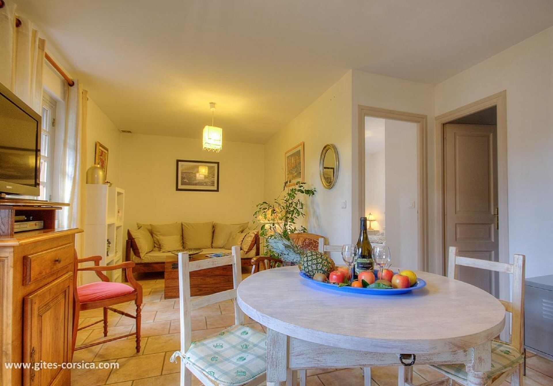 Superb comfortable accommodation, lots of charm