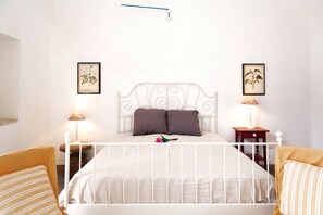 4 bedrooms, iron/ironing board - Otranto: Apartment/ flat in farm close to  Otranto (Otranto)