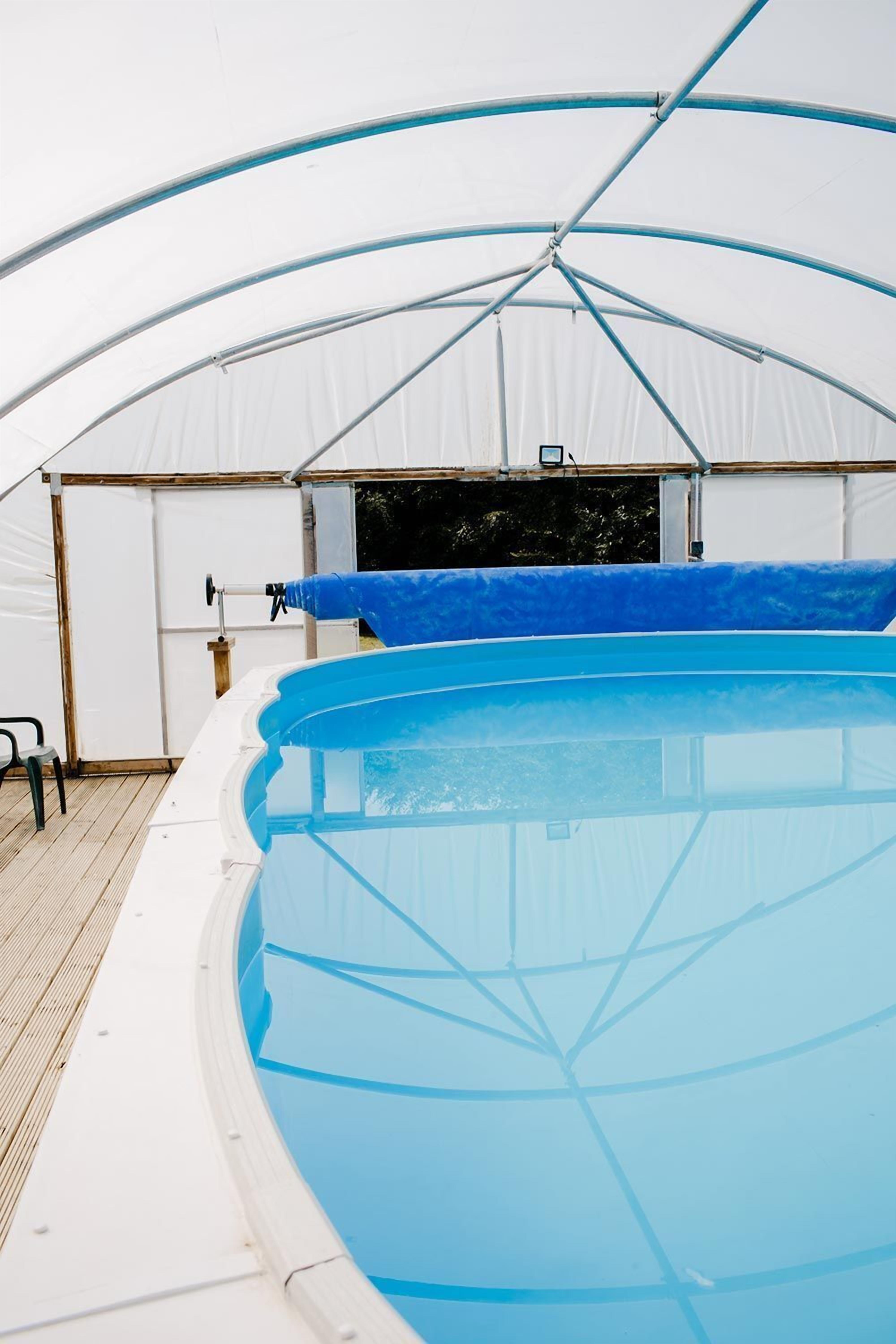 Piscine couverte, piscine chauffée