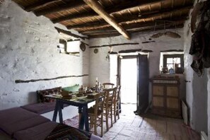 Dining - Agios Lavrendis Village: House with character (Agios Lavrendios Pelion)