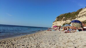 Beach - Tropea - Capo Vaticano Apartment in villa with pool, sea view, big garden (Tropea - Ricadi)