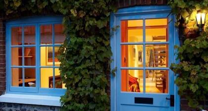 Hang Your Hat - The Cottage