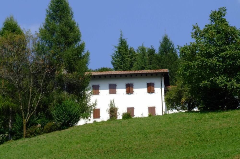 CASA SIGNORILE WITH PANORAMIC DISPLAY