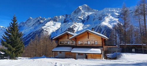Familien- und hundefreundliches Chalet inmitten der Natur und der Berge.
