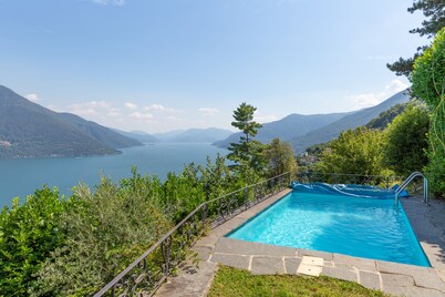 Holiday paradise with spectacular panoramic, Indoor - Outdoor Fireplace, Outdoor Swimming Pool