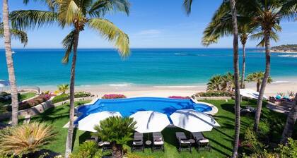 El Beachfront Estate Finest en Los Cabos. DISPONIBLE PARA LAS FIESTAS !!!