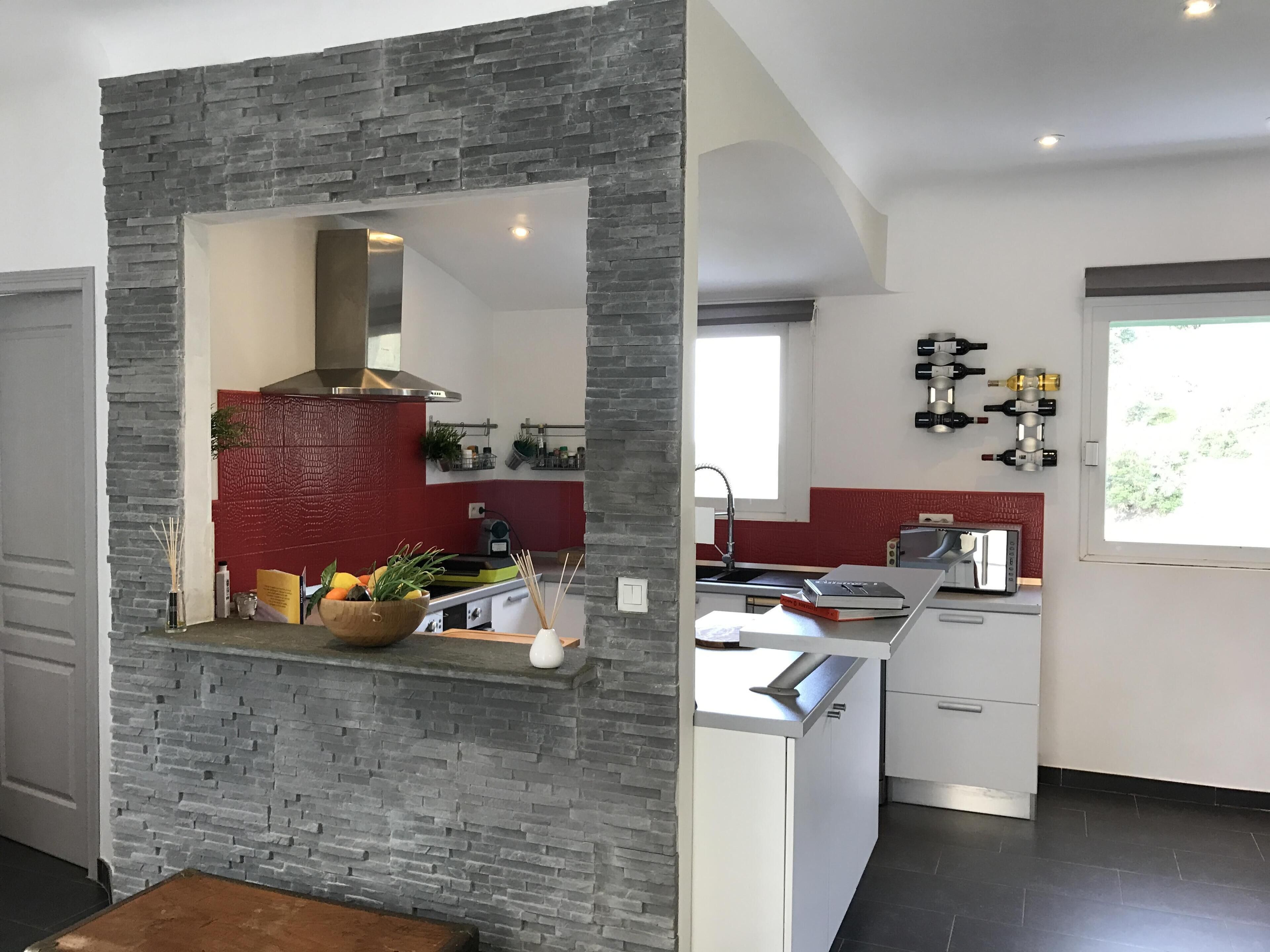 冰箱、微波炉、烤箱、炉灶