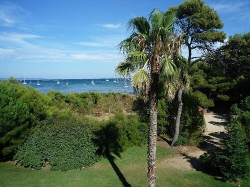 Appartement Vue mer, piscine,  50m de la plage à giens