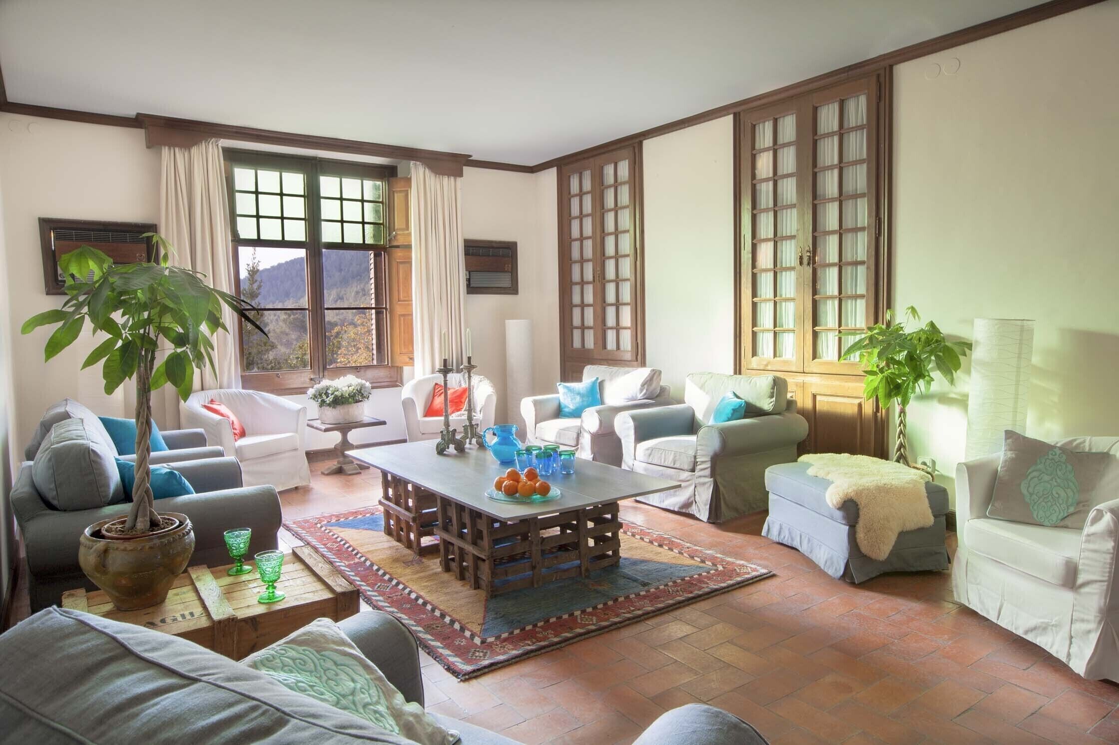 Dream location near the beach, complete privacy, luxury, stunning views/gardens