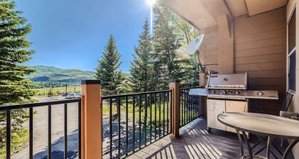 Vail Valley Condo- Pristine Edwards Property. Spectacular Views.