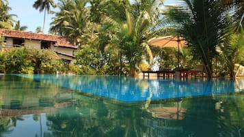 Piscina externa