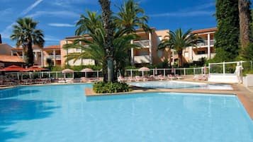 Piscina all'aperto