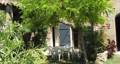 Au coeur des corbiÚres chaleureux gßte indépendant T3 accueillant 4 personnes