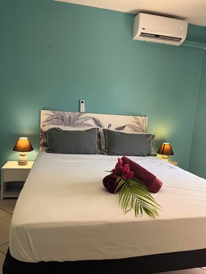 2 makuuhuonetta, silitysrauta/-lauta, vauvan matkasänky, Wi-Fi