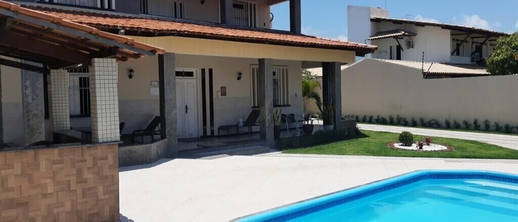 Beautiful house for season