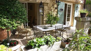 Restauration extérieure