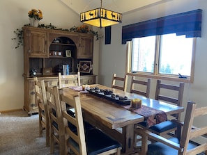 Dining room table. Breakaway West, Vail, Co. 353. @vaillodging