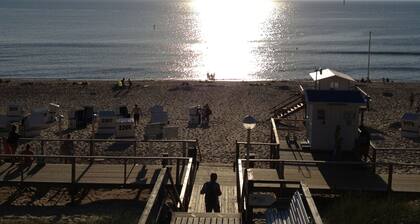 ruhige Maisonette-Wohnung, modern und hell eingerichtet