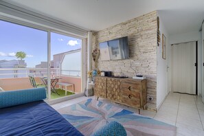 1 bedroom, iron/ironing board, free WiFi, wheelchair access - T2 80m Sea & Sun conditioning - Frontignan Plage  (Frontignan)