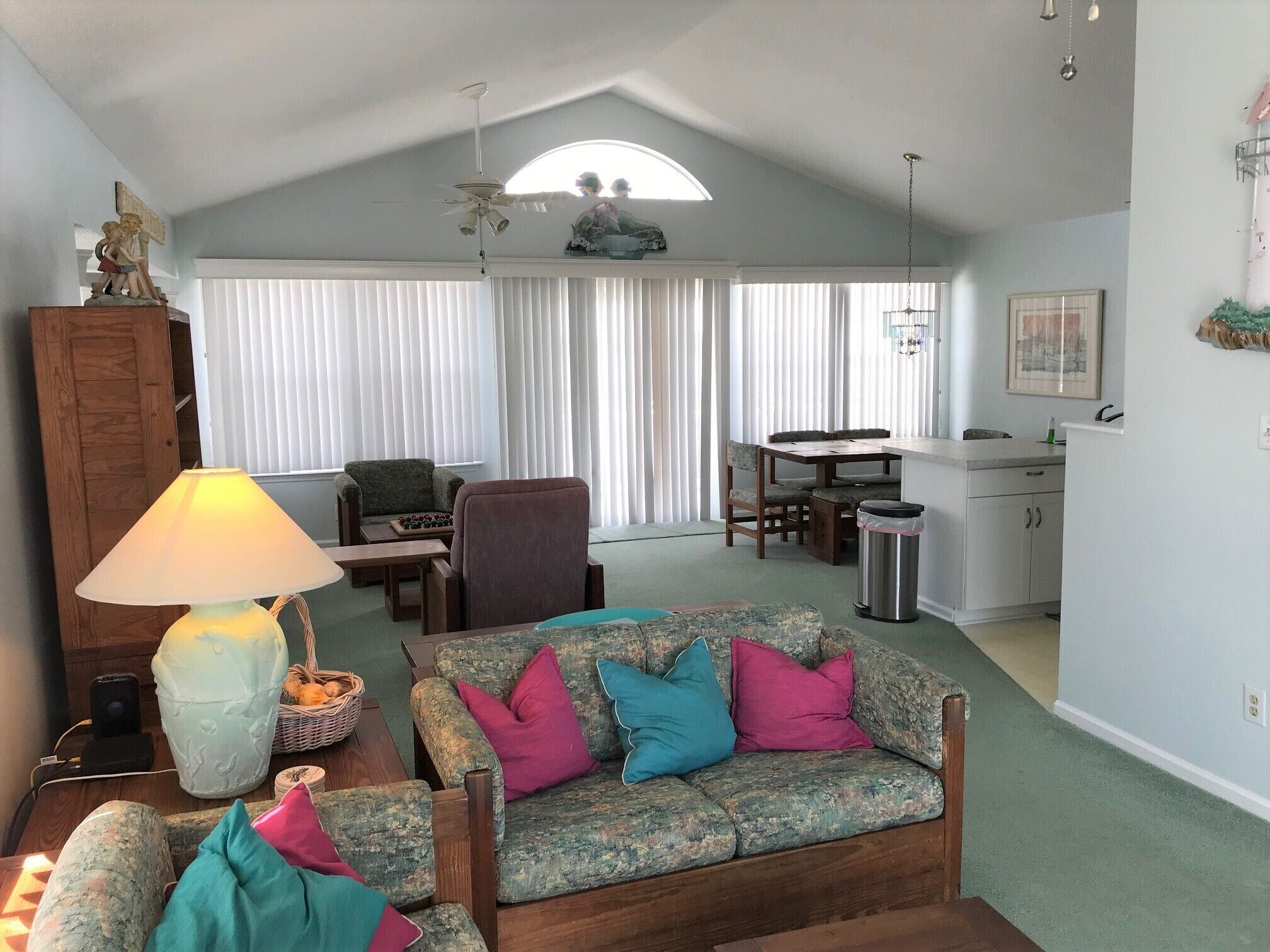 Beautiful 3 Bedroom Townhome